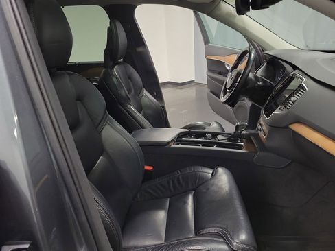 Used 2018 Volvo XC90 T6 Inscription w/ Convenience Package image 25