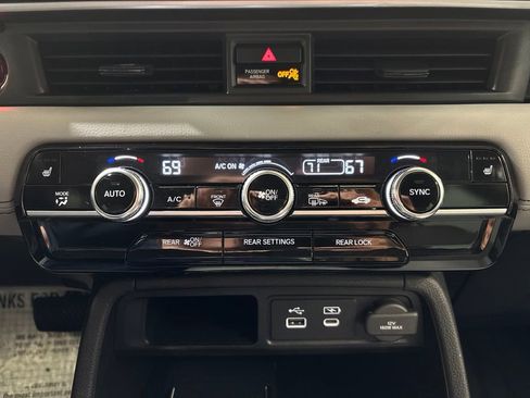 Used 2023 Honda Pilot EX-L image 9