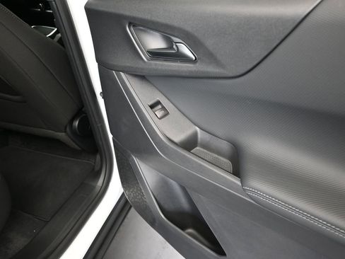 New 2026 Chevrolet Equinox LT w/ Safety and Technology Package image 21