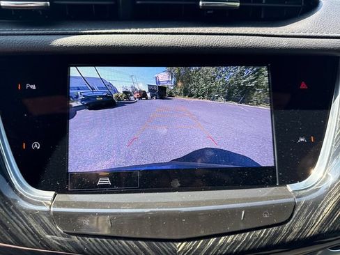 Used 2023 Cadillac XT6 Premium Luxury AWD/4WD image 25