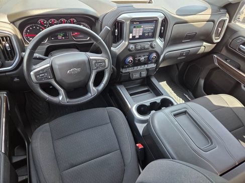 Used 2022 Chevrolet Silverado 1500 LT Trail Boss w/ Safety Package AWD/4WD image 10