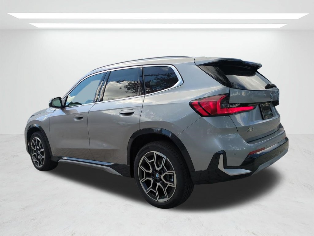 New 2027 BMW X1 xDrive28i AWD/4WD image 6