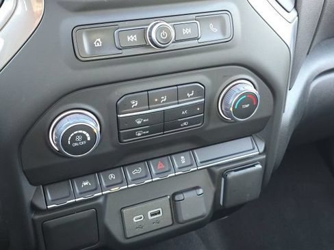 Certified 2023 Chevrolet Silverado 1500 Custom AWD/4WD image 30