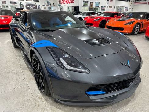 Used 2017 Chevrolet Corvette Grand Sport image 4