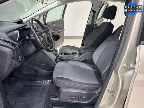 Used 2017 Ford C-MAX SE image 10