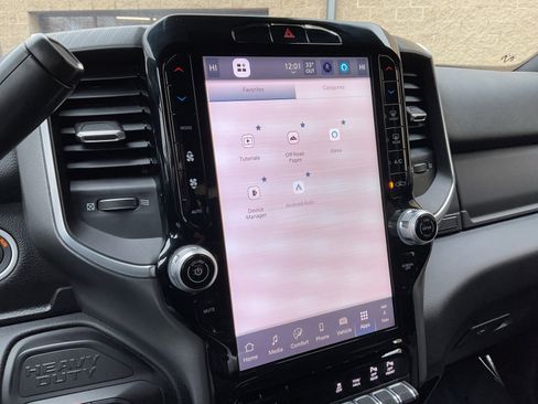 Used 2025 RAM 2500 Big Horn image 26