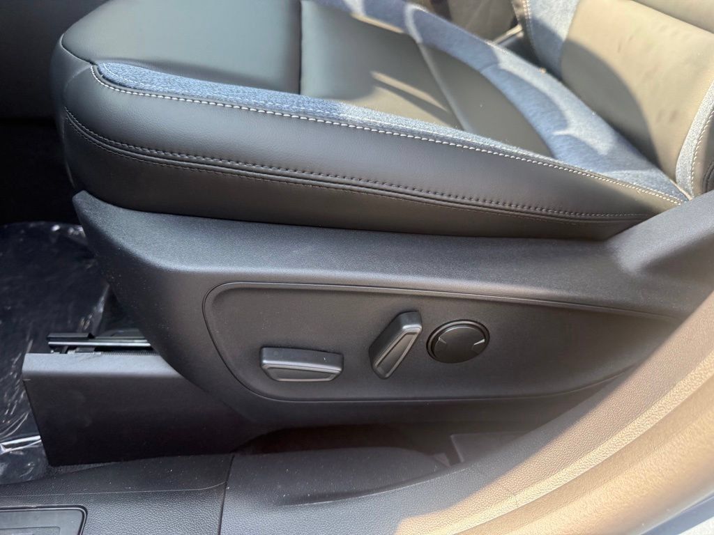 New 2026 Ford Bronco Sport Outer Banks w/ Outer Banks Tech Package+ AWD/4WD image 15