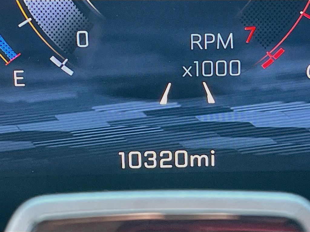 Used 2026 Chevrolet Traverse RS AWD/4WD image 12