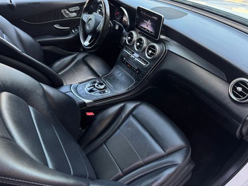 Used 2018 Mercedes-Benz GLC 300 image 22