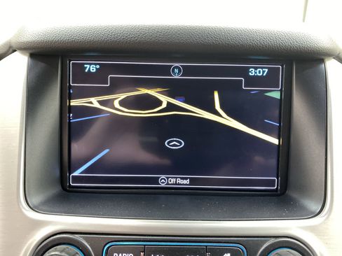 Used 2019 GMC Yukon XL SLT w/ Open Road Package AWD/4WD image 15