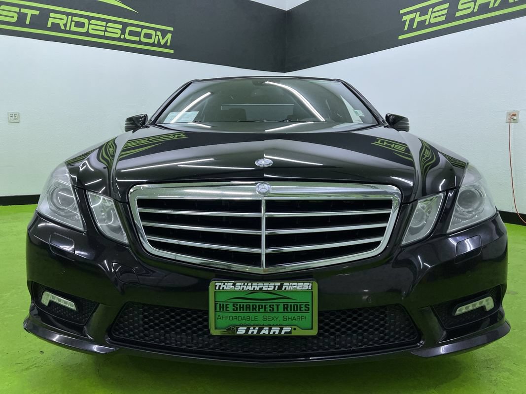Used 2011 Mercedes-Benz E 350 4MATIC Sedan image 3