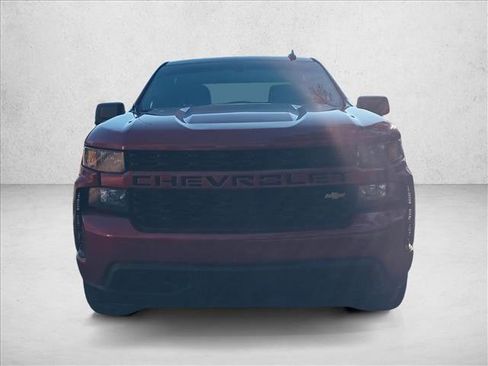 Used 2022 Chevrolet Silverado 1500 Custom image 2