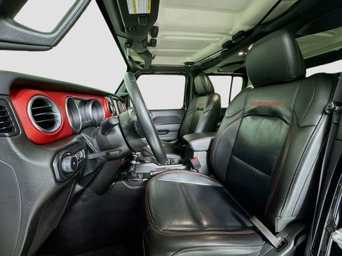 Used 2022 Jeep Wrangler Unlimited Rubicon w/ Cold Weather Group image 10