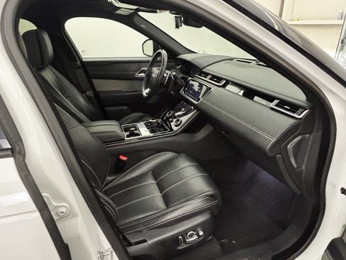 Used 2018 Land Rover Range Rover Velar R-Dynamic HSE AWD/4WD image 20