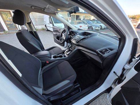 Used 2015 Ford Escape S FWD image 33