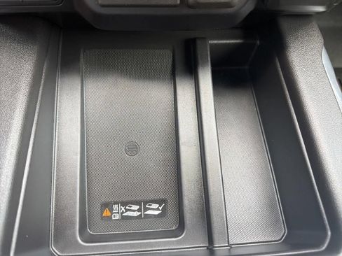 Used 2019 GMC Sierra 1500 SLT AWD/4WD image 49