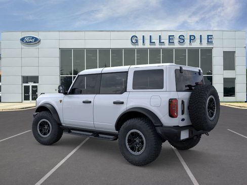 New 2025 Ford Bronco Badlands image 4