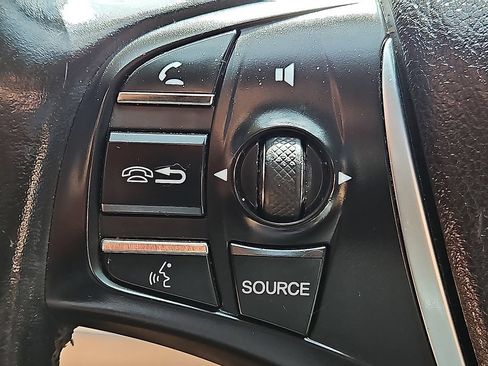 Used 2016 Acura TLX V6 FWD image 22