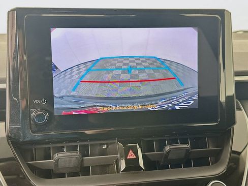 Used 2023 Toyota Corolla LE image 14