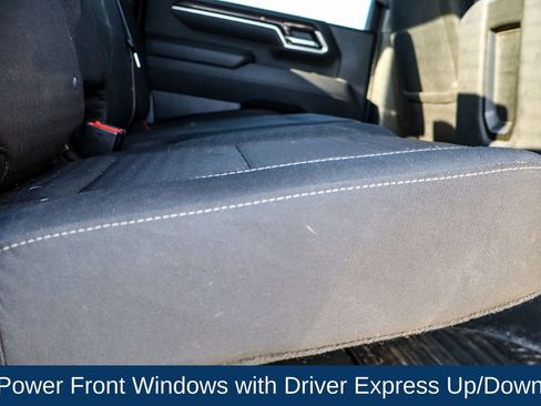 Used 2025 Chevrolet Silverado 2500 LT w/ Convenience Package image 18