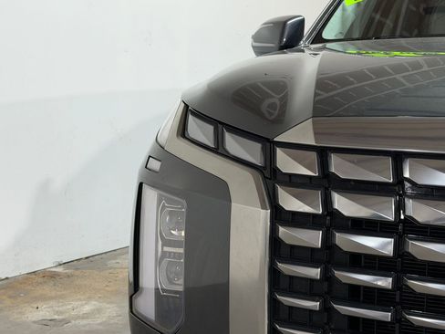 Used 2023 Hyundai Palisade Calligraphy FWD image 9