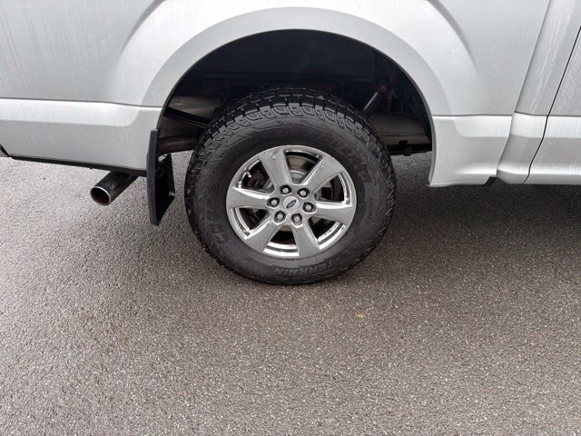 Used 2019 Ford F150 XLT w/ Equipment Group 302A Luxury AWD/4WD image 15