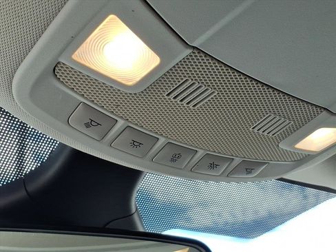 Used 2022 Ford Edge SE image 23