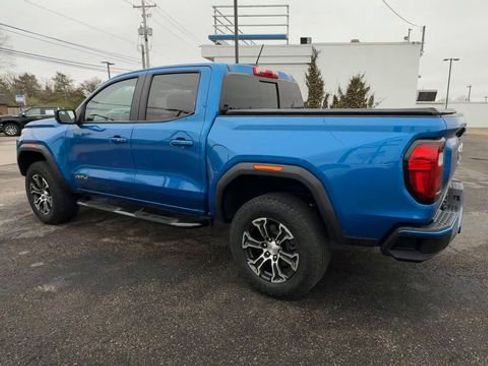 Used 2024 GMC Canyon AT4 image 6