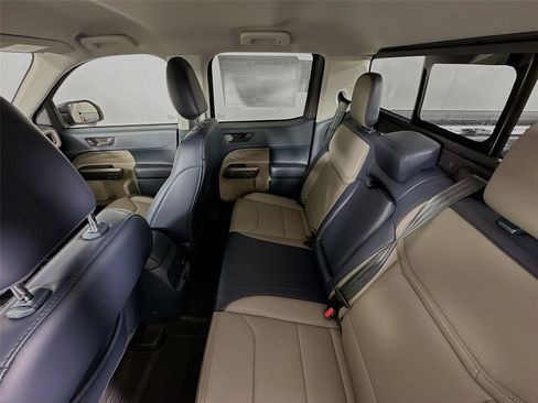 New 2026 Ford Maverick Lariat AWD/4WD image 11