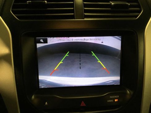 Used 2013 Ford Explorer XLT AWD/4WD image 52