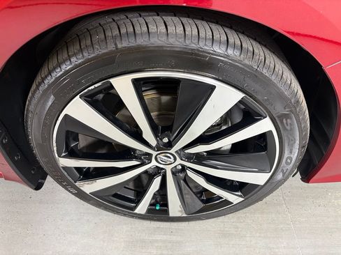 Used 2021 Nissan Altima 2.0 SR FWD image 10