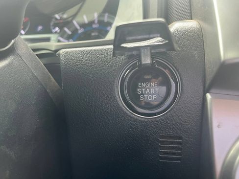 Used 2016 Toyota 4Runner Limited RWD image 13