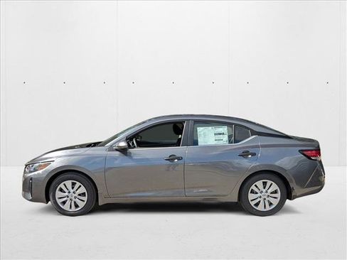 New 2025 Nissan Sentra S image 5