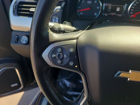 Used 2018 Chevrolet Tahoe Premier AWD/4WD image 31