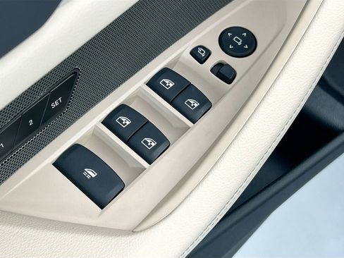 New 2026 BMW M440i Convertible w/ Premium Package image 21