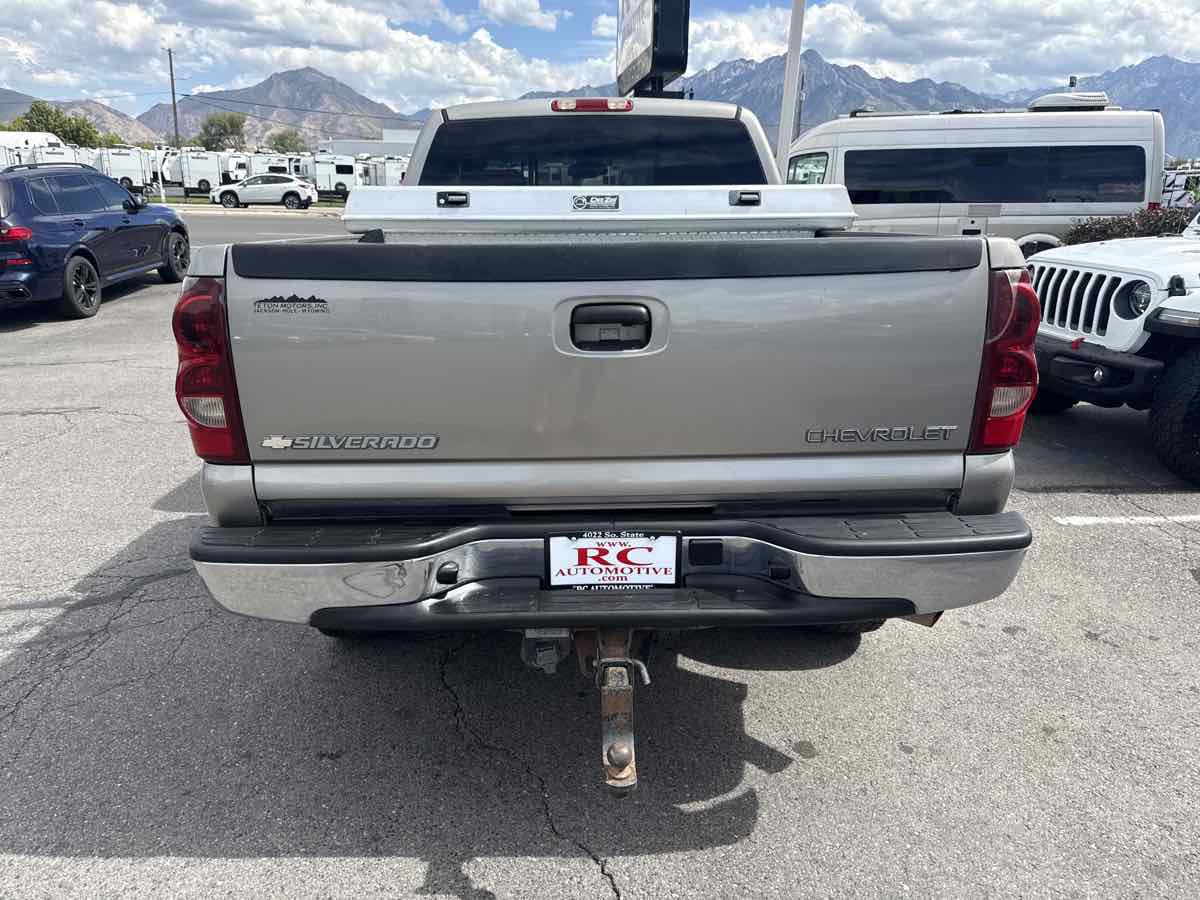 Used 2003 Chevrolet Silverado 2500 LT AWD/4WD image 6