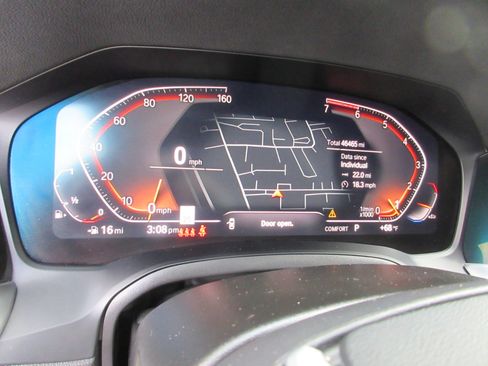 Used 2021 BMW 330i Sedan w/ Premium Package image 4