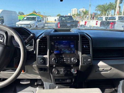 Used 2022 Ford F350 XL w/ Power Equipment Group AWD/4WD image 15