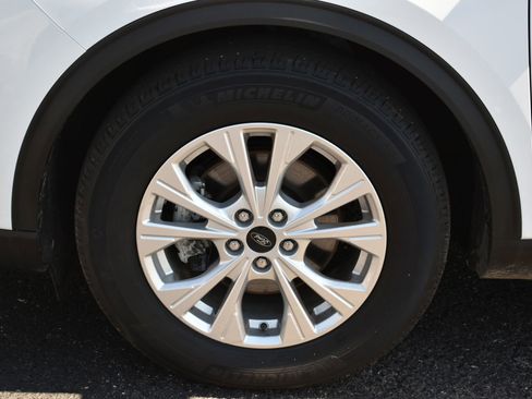 Used 2023 Ford Escape Active w/ Cold Weather Package FWD image 11