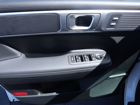 New 2026 Hyundai Santa Fe Limited FWD image 18