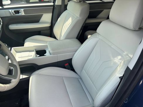 Used 2026 Hyundai Santa Fe SEL FWD image 34