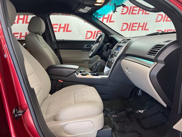 Used 2014 Ford Explorer 4WD image 12