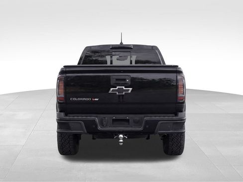 Used 2020 Chevrolet Colorado Z71 w/ Z71 Midnight Edition AWD/4WD image 7