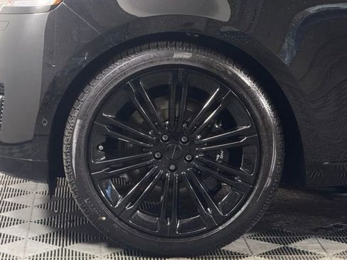 New 2026 Land Rover Range Rover SE image 12