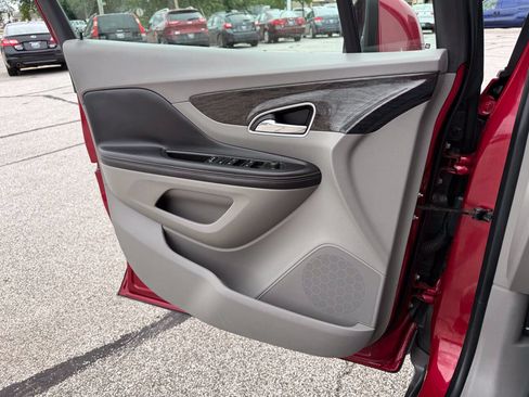 Used 2015 Buick Encore Convenience FWD image 18