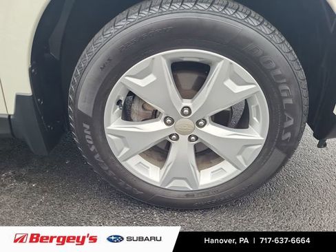 Used 2016 Subaru Forester 2.5i Premium w/ All-Weather Package image 23