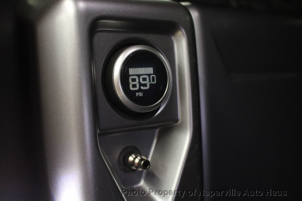 Used 2024 Land Rover Defender 110 X AWD/4WD image 53