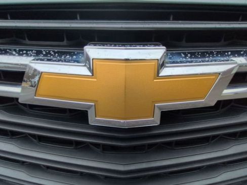 Used 2024 Chevrolet Traverse LS w/ Safety Package image 30