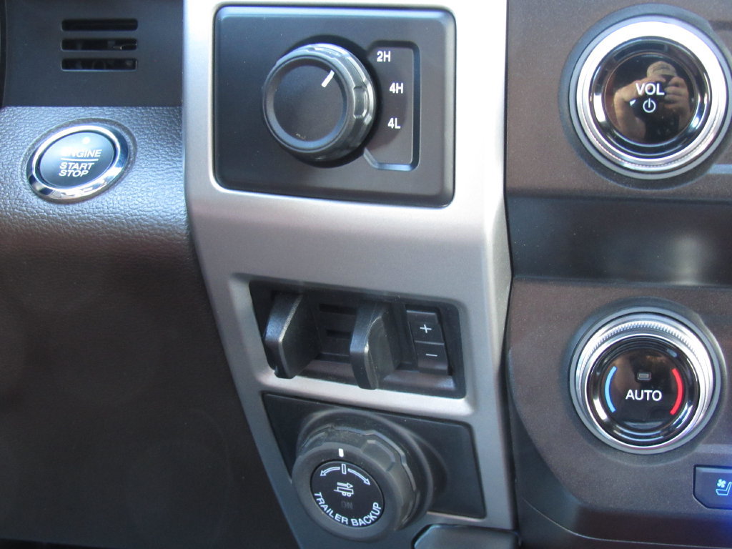 Used 2021 Ford F450 King Ranch w/ Chrome Package AWD/4WD image 38