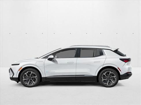 New 2026 Chevrolet Equinox EV LT image 3